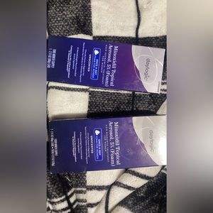 Minoxidil 5% 6 month supply